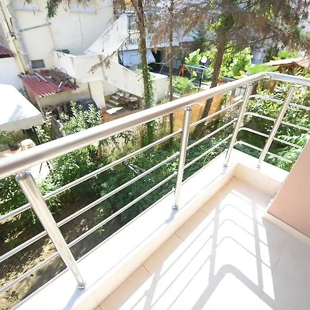 Mango Apartment *